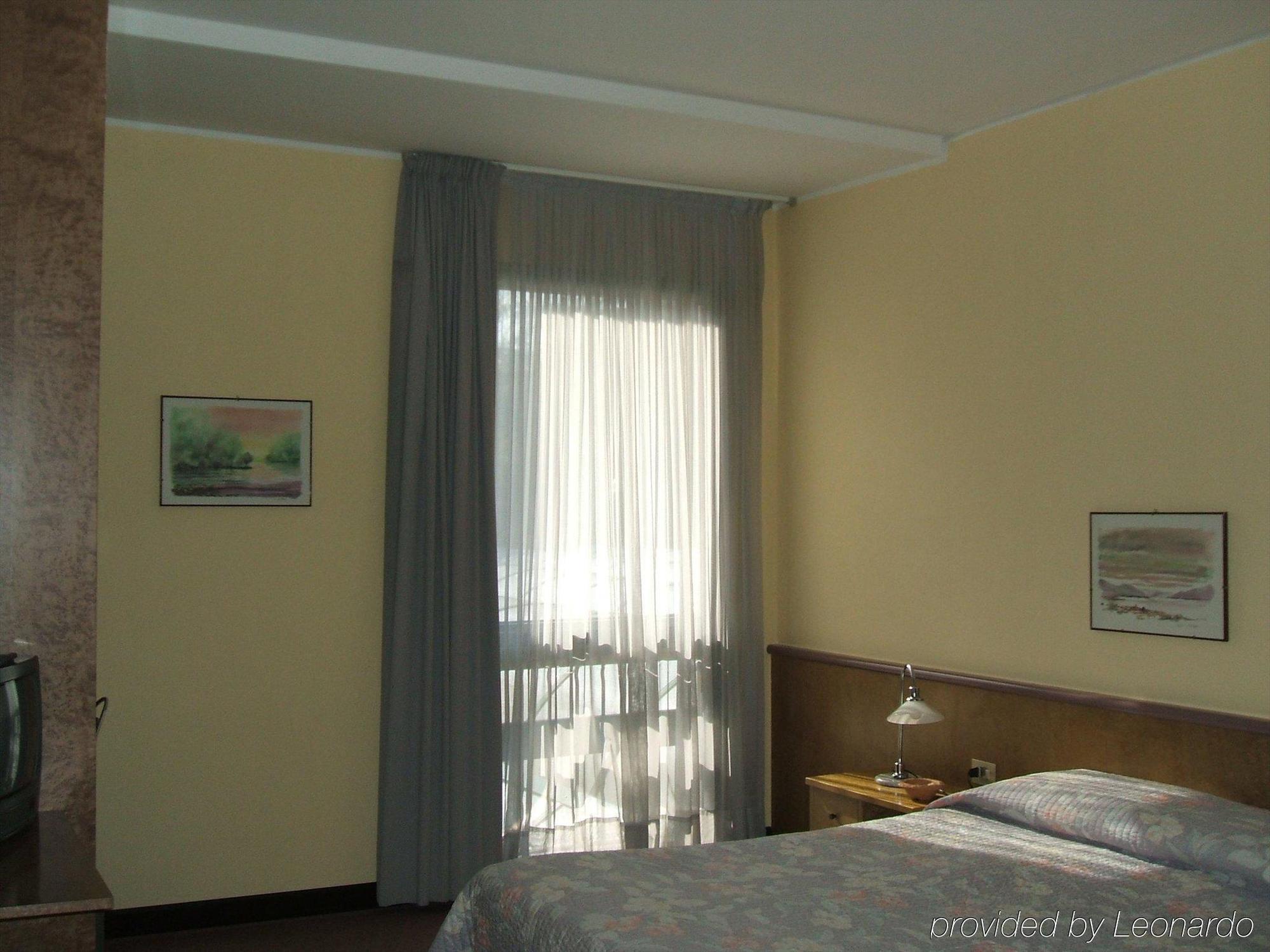 Franciacorta Golf Hotel Paratico Ruang foto